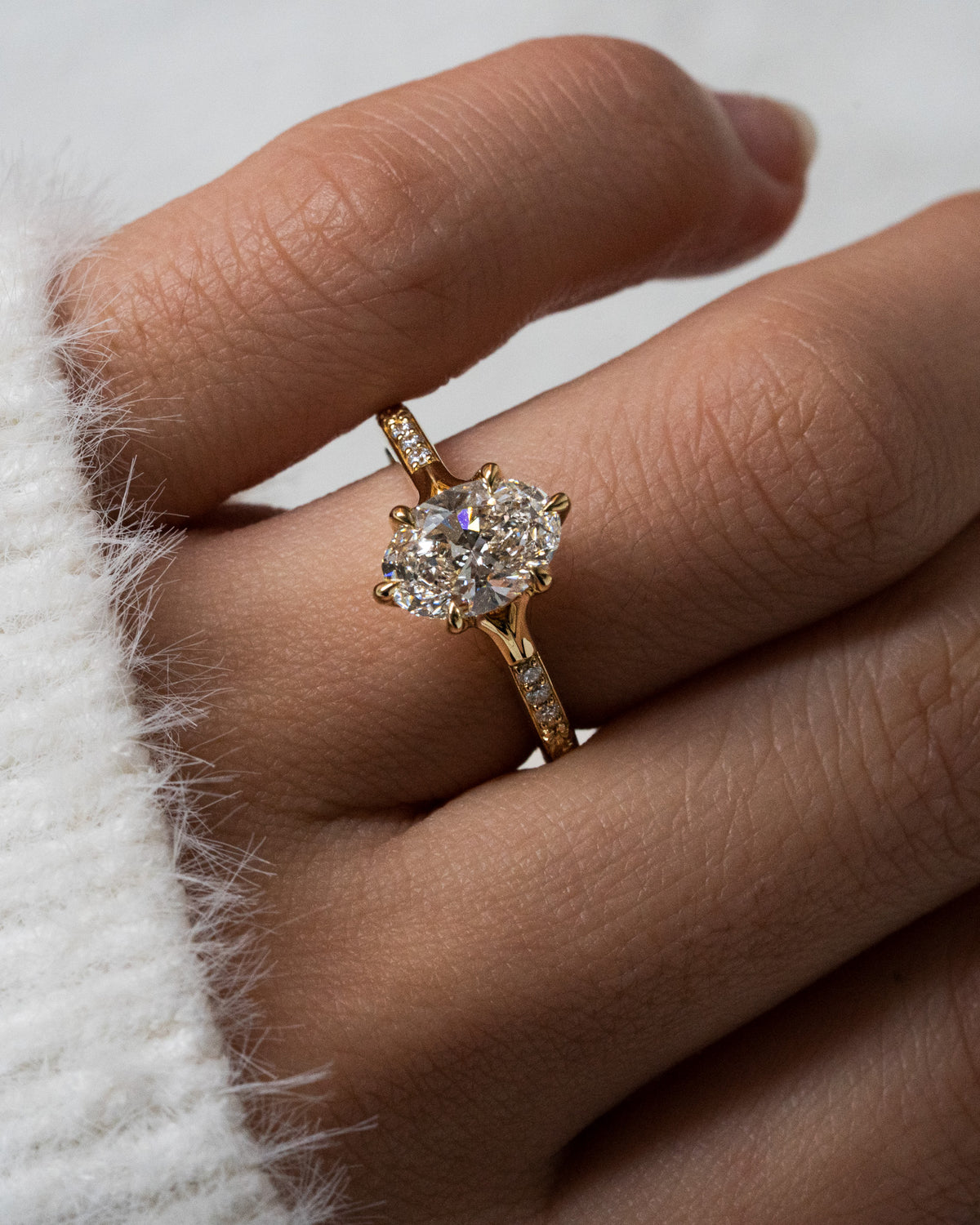 Oval diamond with vintage accent band