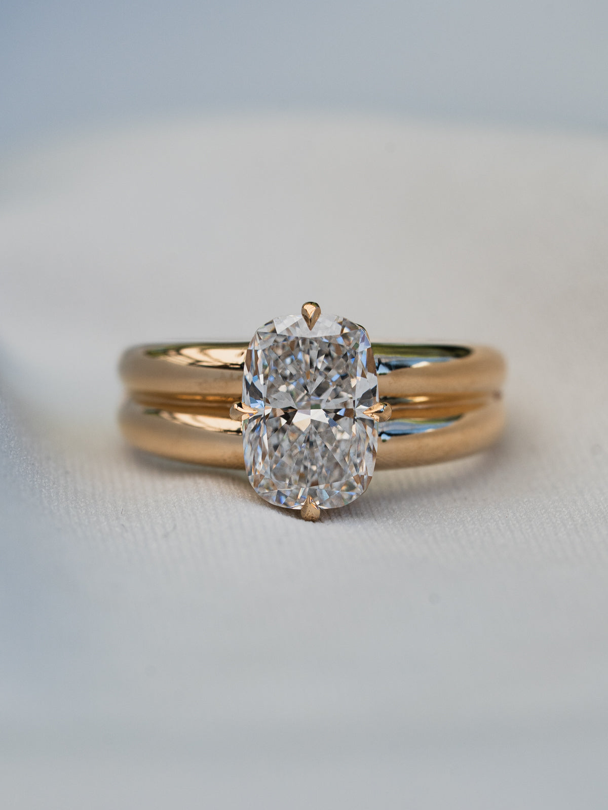 Elongated Cushion Cut with Chunky Ribbed Band